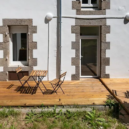 Independante Clapot Apartman Breszt