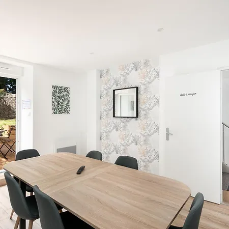 Independante Clapot Apartman Breszt